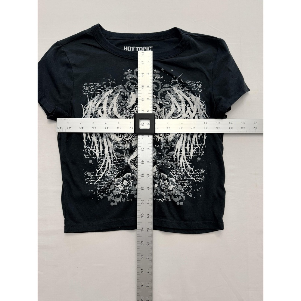 Hot Topic Shirt Juniors Medium Black Cross Skull Rhinestone Cropped Graphic Tee - Picture 3 of 6